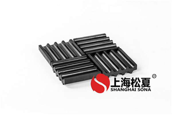 选购减震器的时候，要谨慎